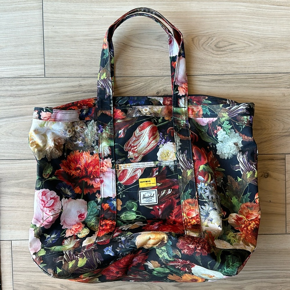 Hershel Mid volume bag